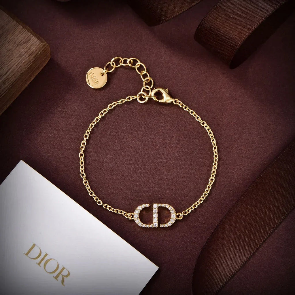 Dior Simple Diamond Necklace Bracelet